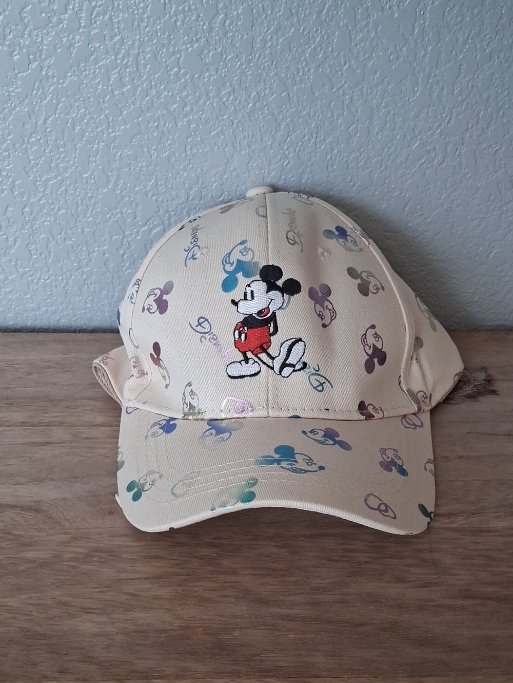 Mickey Mouse Cream Baseball Cap